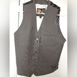 Volcom Charcoal Vest with Black Stripes